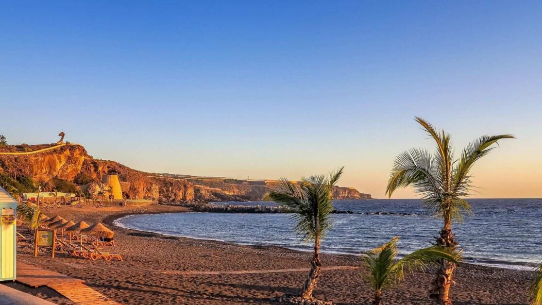 Tenerife Canary Islands travel guide featured image showing beaches and landscapes, Travel Easy World