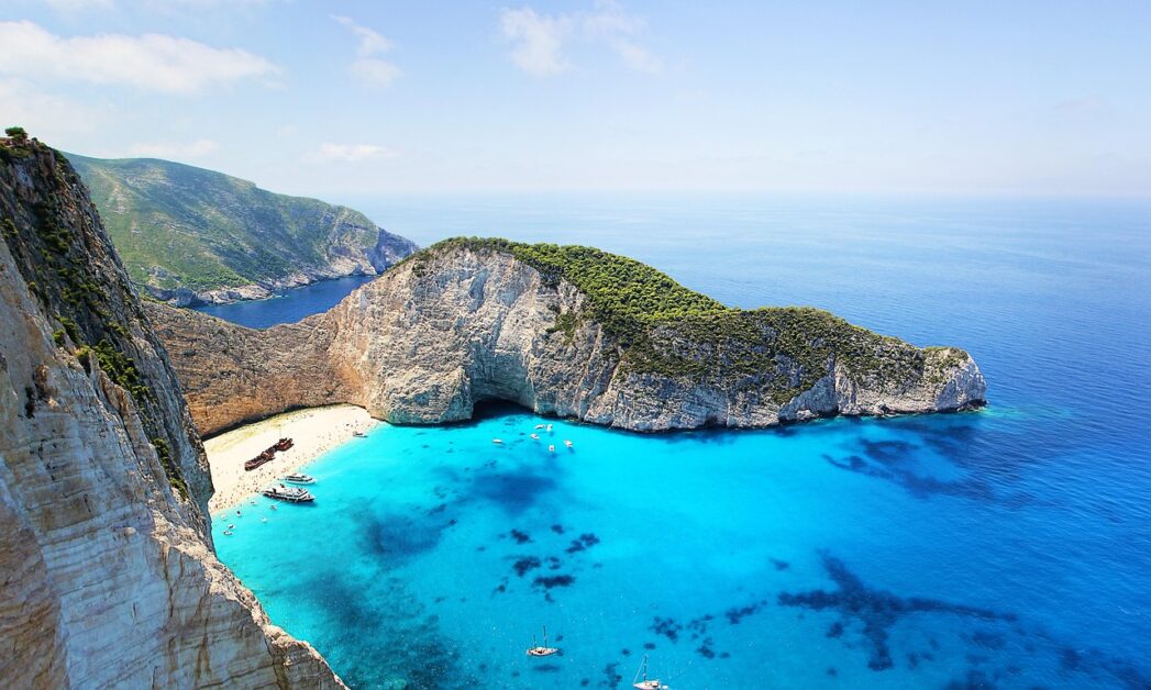 Top 10 Beaches in Corfu - traveleasyworld