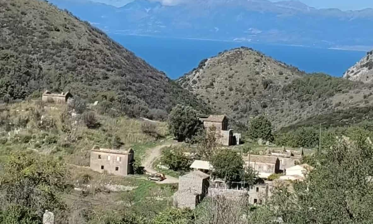 Old Perithia Corfu: Authentic Village Life & the Syriotis Family Honey Story